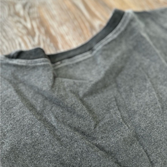 Dolce and Gabbana vintage tshirt - Picture 8 of 12